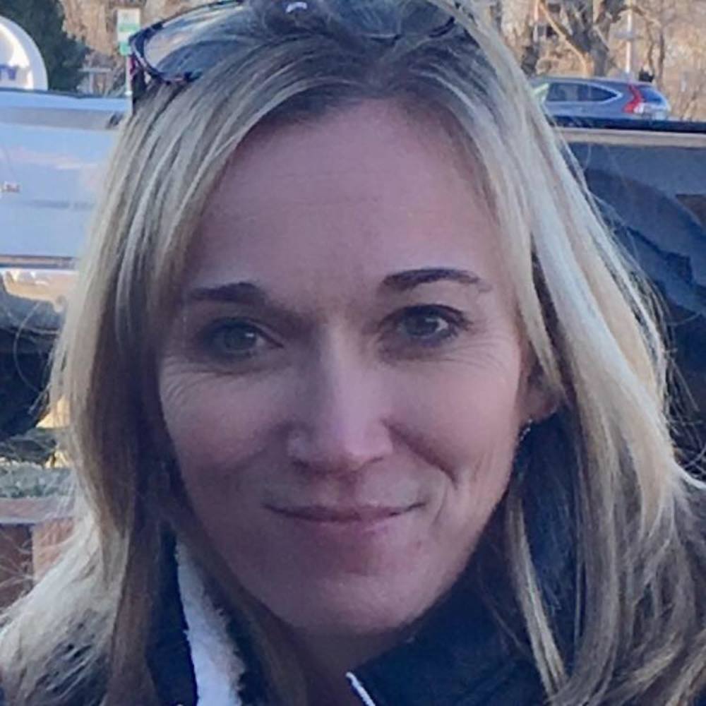 Meet your Posher, Kandi